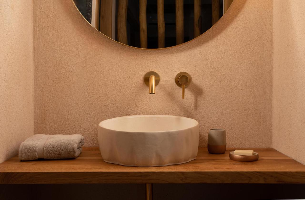 Opuntia Suites Naxos City Экстерьер фото